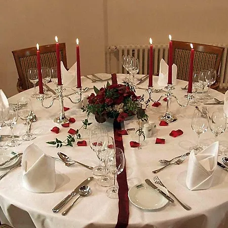 Altes Gymnasium 5* Husum