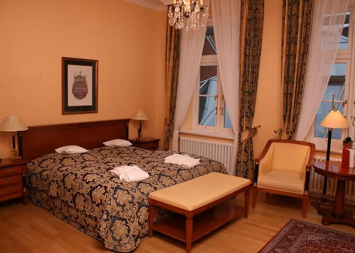 Altes Gymnasium 5* הוסום