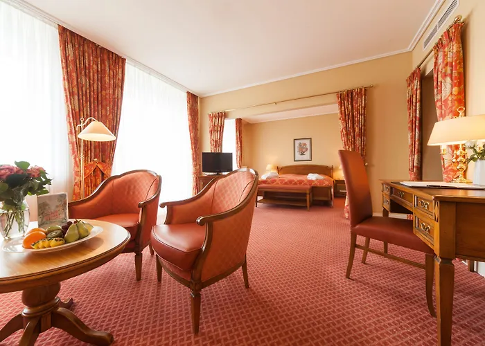 Hotel Altes Gymnasium Husum (Schleswig-Holstein)