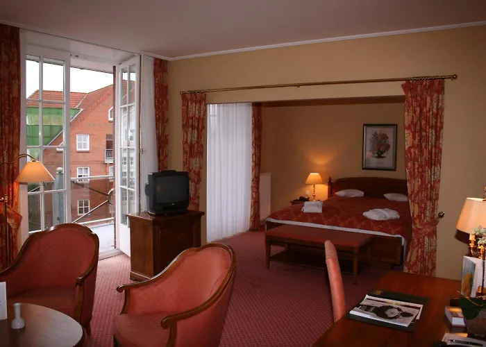 Altes Gymnasium 5* Husum (Schleswig-Holstein)