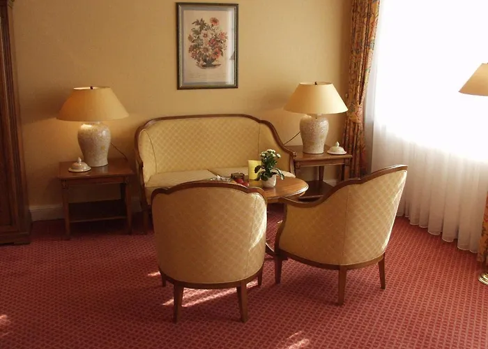 מלון Altes Gymnasium הוסום